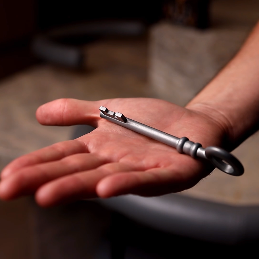 Agatha's Haunted Key