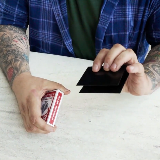 The Vanishing Card Case by Nicholas Lawrence